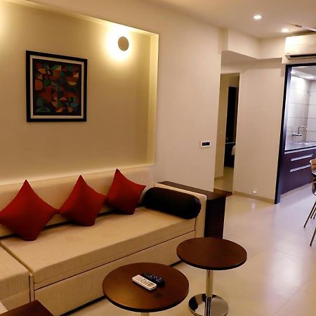 Quality Inn Patria Suites, Rajkot Luaran gambar