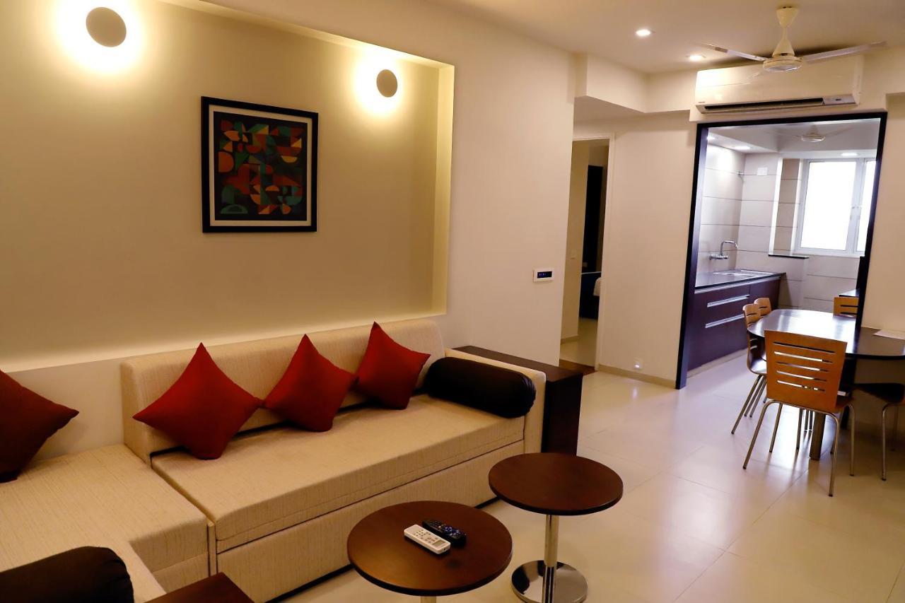 Quality Inn Patria Suites, Rajkot Luaran gambar