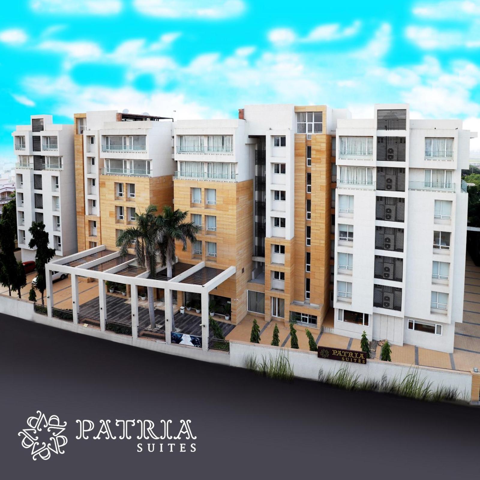 Quality Inn Patria Suites, Rajkot Luaran gambar