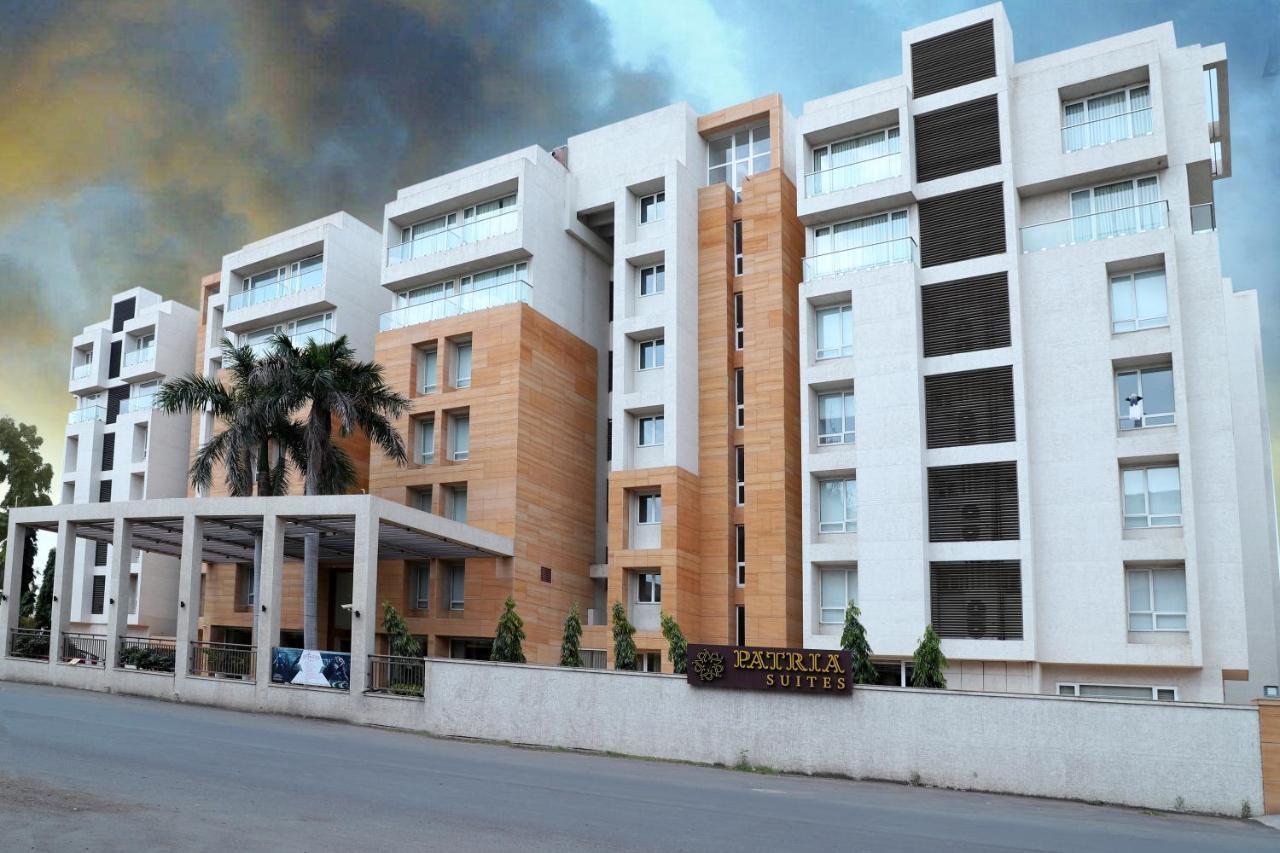 Quality Inn Patria Suites, Rajkot Luaran gambar